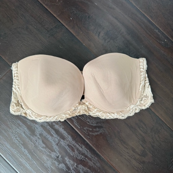 NWOT NATORI FEATHERS  PLUNGE STRAPLESS BRA 34D - Picture 4 of 6